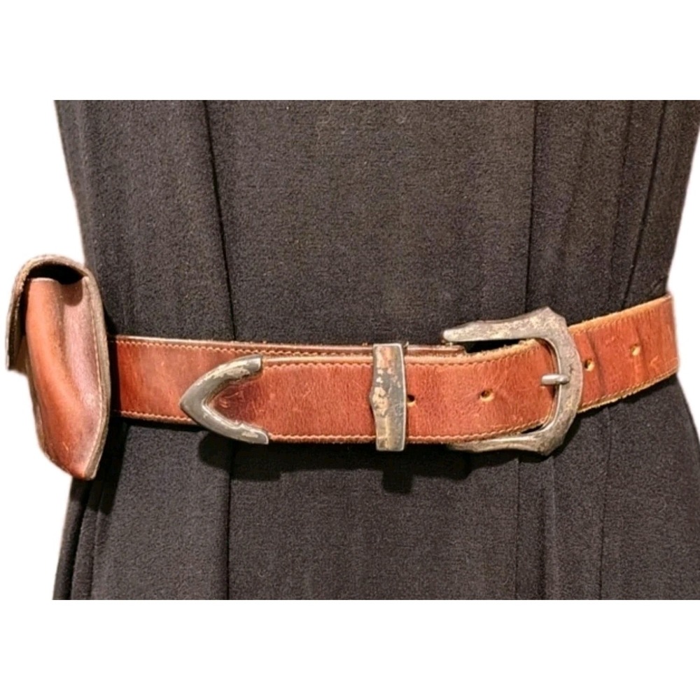 Vtg 90s HONEST Leather Brown Belt 30 Removable Bear Snap Pouch Western Festival